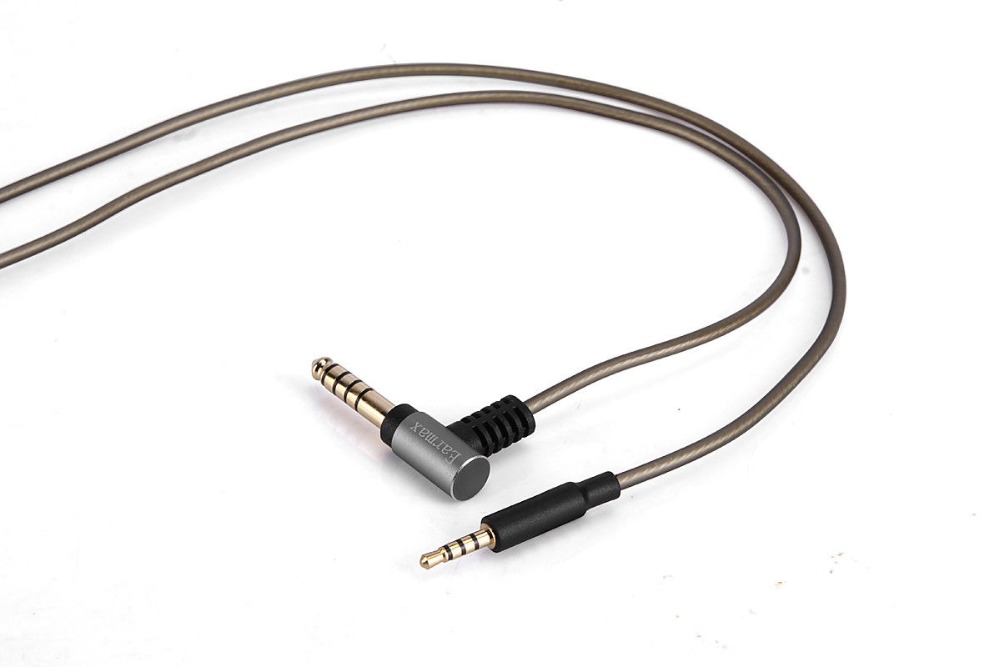 4.4mm/2.5mm to 2.5mm BALANCED  - Sennheiser Headphone Momentum 4 recension och pris
